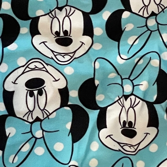 TC LuLaRoe NEW Disney Leggings Adorable Polka Dot Minnie Mouse Tall and Curvy - Picture 2 of 2